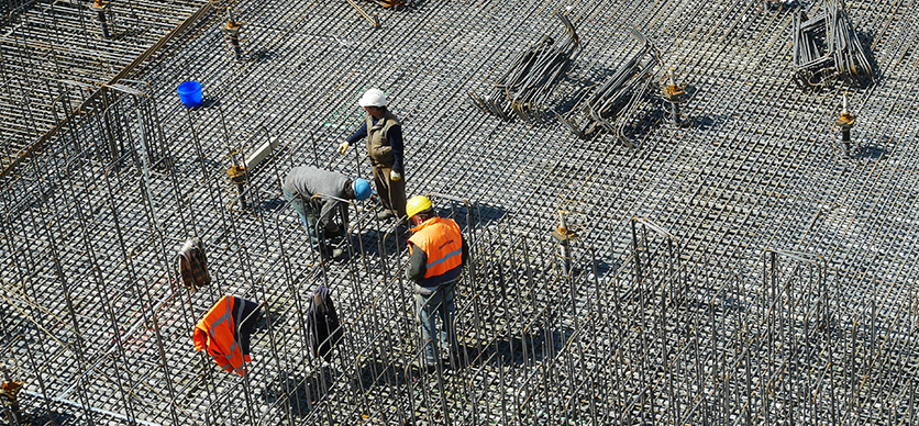 Prevención de riesgos trabajo en altura: Enfierrador
